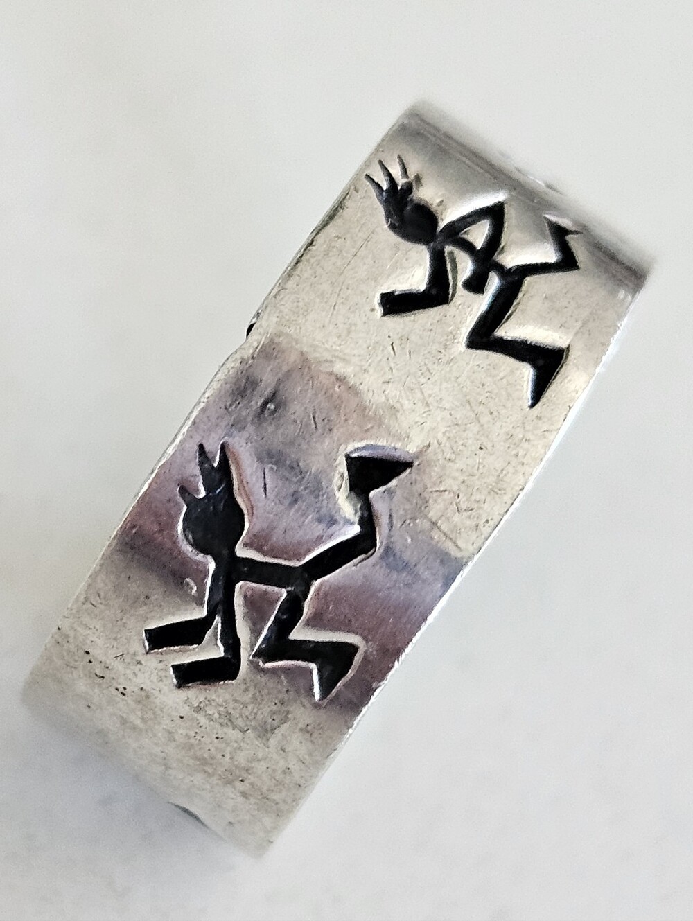 Vintage Native American Sterling Silver 7.8mm Band Ring Kokopelli Sz 7.25